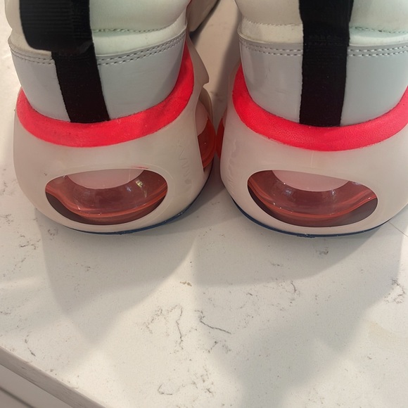 Nike Air Max 2021 "Summit White/Court Blue/Solar Red/Black" Grade School - Picture 3 of 5